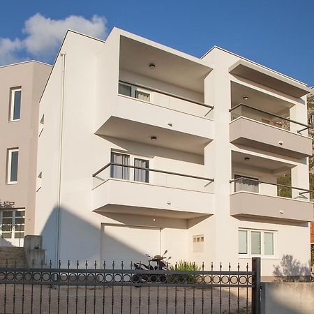 Apartman Malu Makarska Eksteriør billede