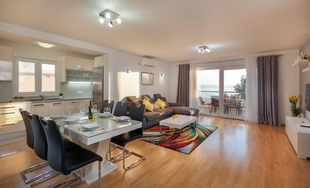 Apartman Malu Makarska Eksteriør billede