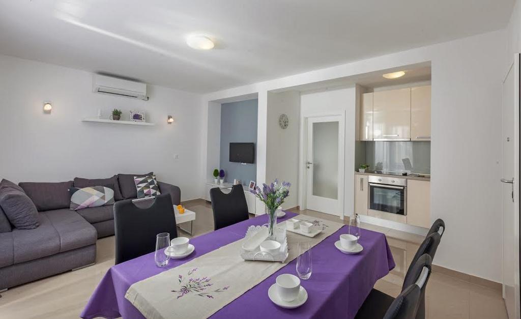 Apartman Malu Makarska Eksteriør billede